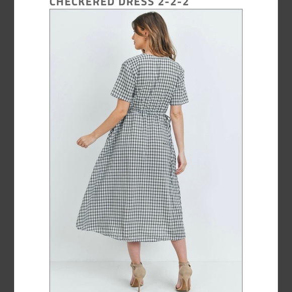 Checker dress - Picture 2 of 3